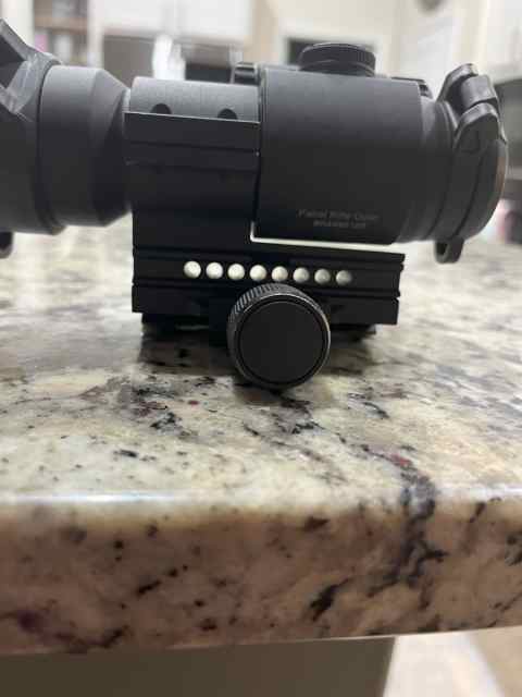 Like New Aimpoint Pro w/ QRP2 Mount