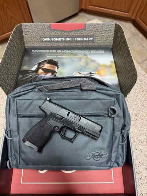 Kimber R7 Mako Carbon Compact, 5 mags, mint